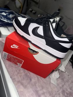 Nike Size 7.5 De Mujer $95 Usada Solo 1 Ves