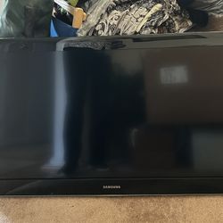 42” Samsung TV