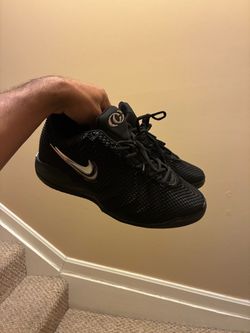 Catlin Clark’s size 10 100$