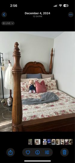 Queen size vintage solid wood 4 poster bed