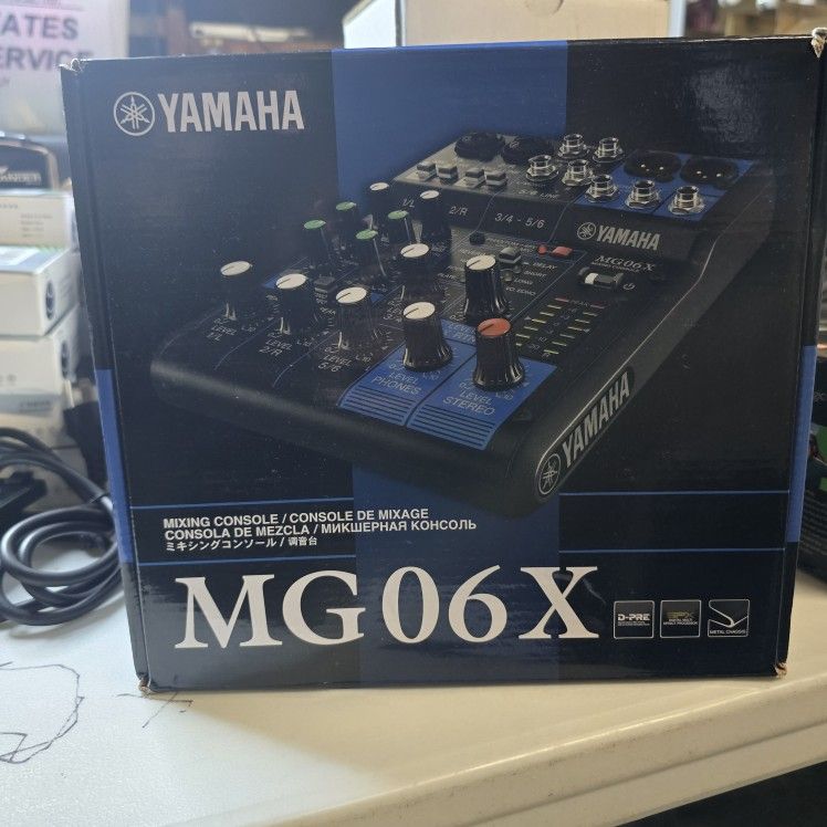 Yamaha Mixing Console