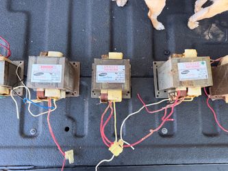 Used microwave Transformers