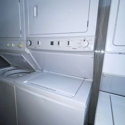 Kenmore 27”width gas  Stackable 