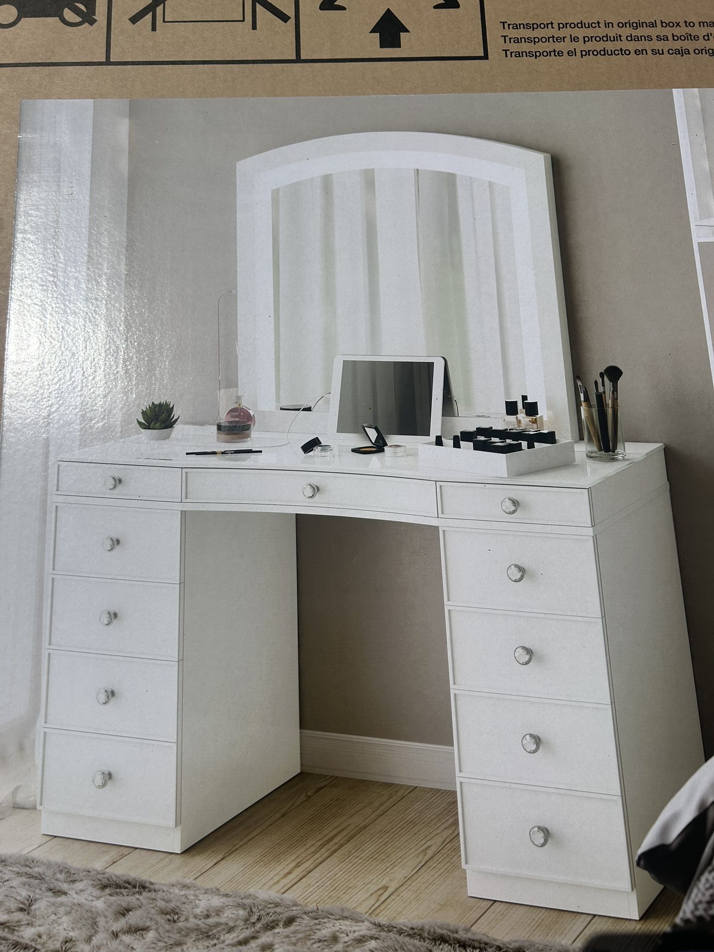 Makeup Vanity 