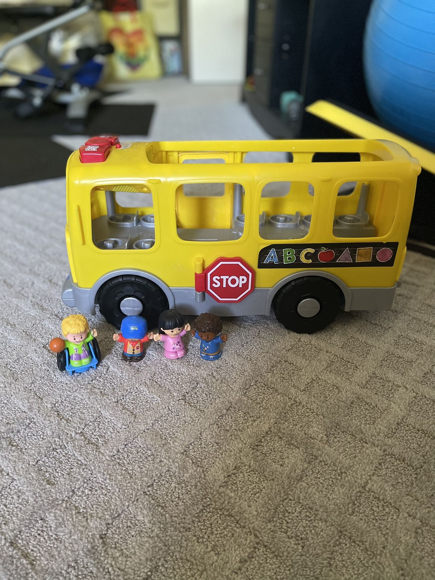 Fisher Price Little People Pull Along School Bus