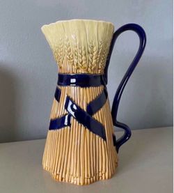 RARE 1990s Bordallo Pinheiro Blue Ribbon Banding Wheat Sheaf Pitcher