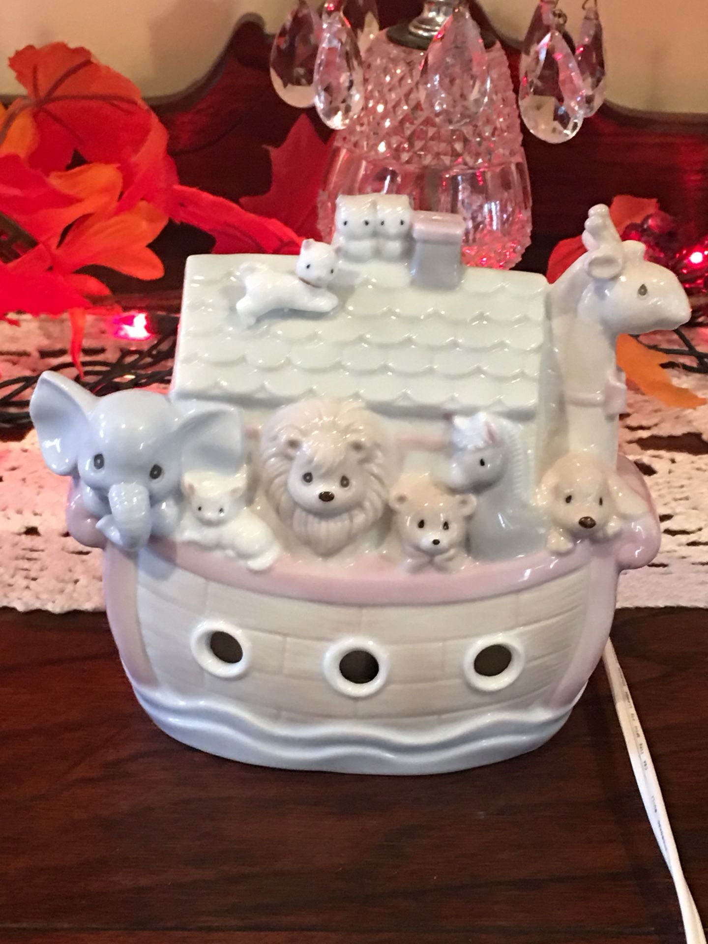 1992 Precious Moments By Samuel J. Butcher Baby Gift Noah's Ark Night Light