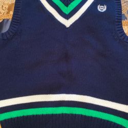 Boy’s Vest Size S (8)