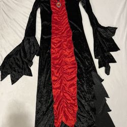 Girls Halloween Costume - Ms Vampire 
