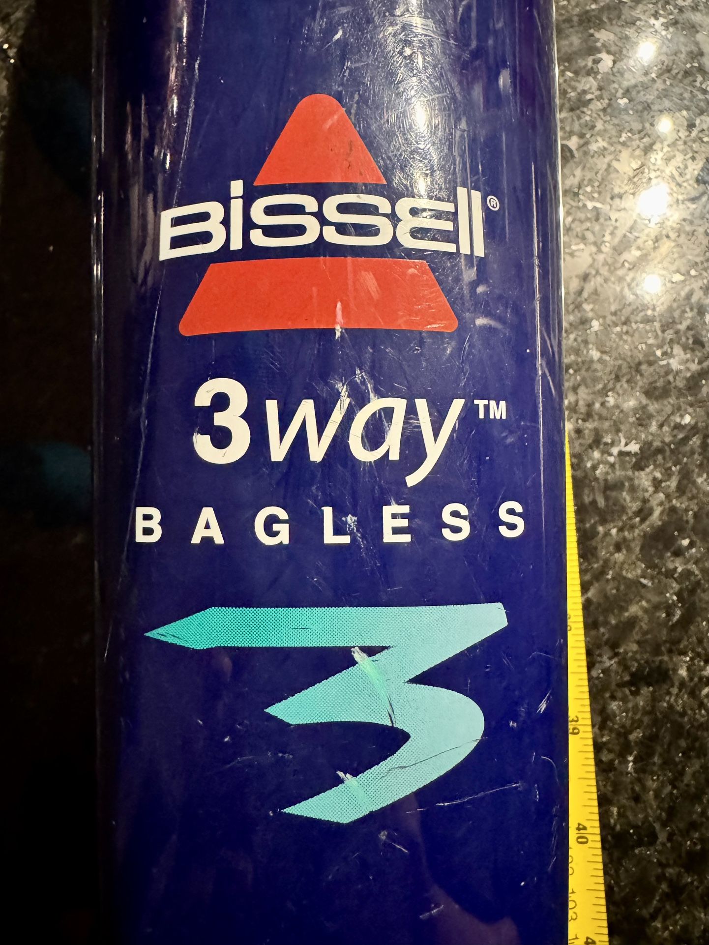 Stick Vacuum Bagless (WORKS)