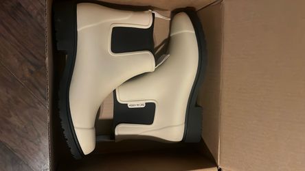 Merry people rain boots brand new