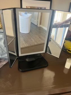 Make up mirror