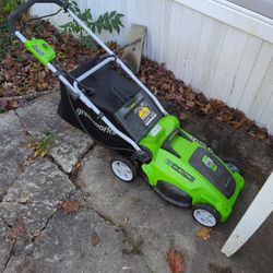 Electric Lawn Mower