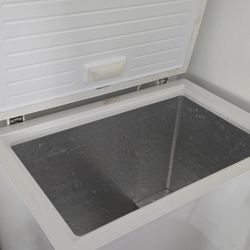 The white refrigerator is a Vissani brand; the silver one is a KitchenAid brand