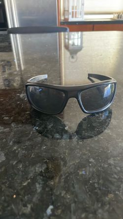 Under Armour men’s sunglasses