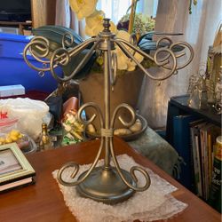 Metal decorative jewelry holder