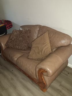 3 Piece Couch 