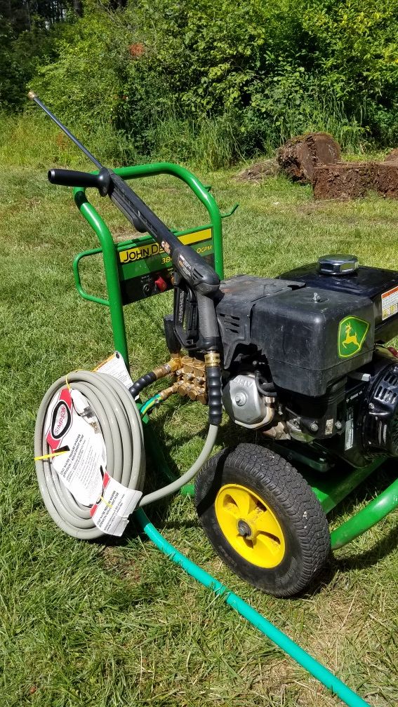 John Deere 3800 psi pressure washer for Sale in Spanaway, WA - OfferUp