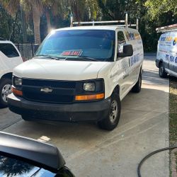 2006 Chevrolet Express Cargo Van