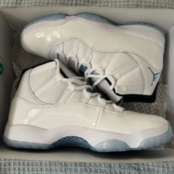 Jordan Retro 11 “Legend Blue” 