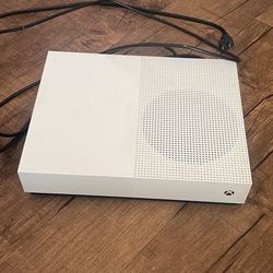 White Xbox One 