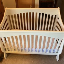 Pali Carmen Forever Crib in White - Crib, Toddler Bed, Daybed and Double Bed