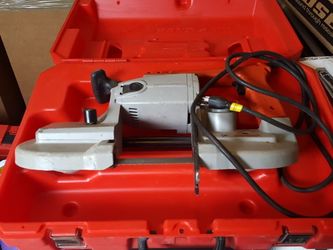 Milwaukee Deep Cut Band Saw