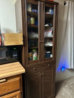 Brown kitchen cabinet