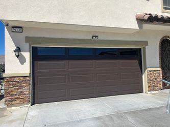 Pete’s Garage Doors 