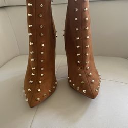 FAUX SUEDE BOOTS