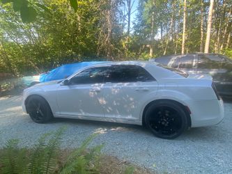 2015 Chrysler 300 Limited