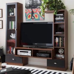 Entertainment Center / TV Unit / TV Console Unit