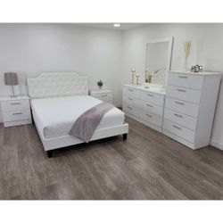 Bedroom Set - Juego De Cuarto 