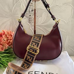 Bellas carteras/ Disponible En varios colores/ Otros Modelos disponibles También 👌👌