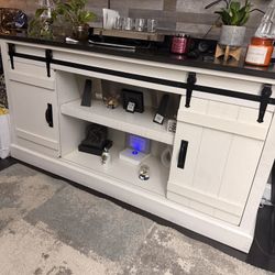 Entertainment Center Farmer Look