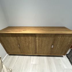 Buffet/Sideboard/Server Cabinet