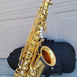 Alto Saxophone NUOVA 