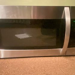 Kenmore Microwave Built In - Can Deliver