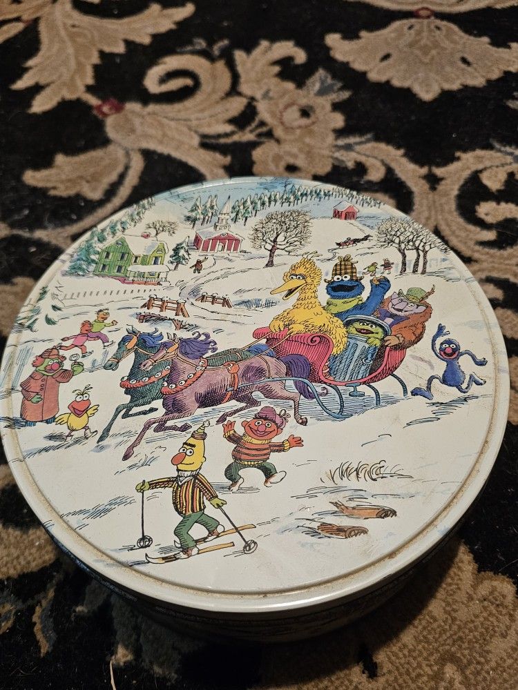 Sesame Street Cookie Tin