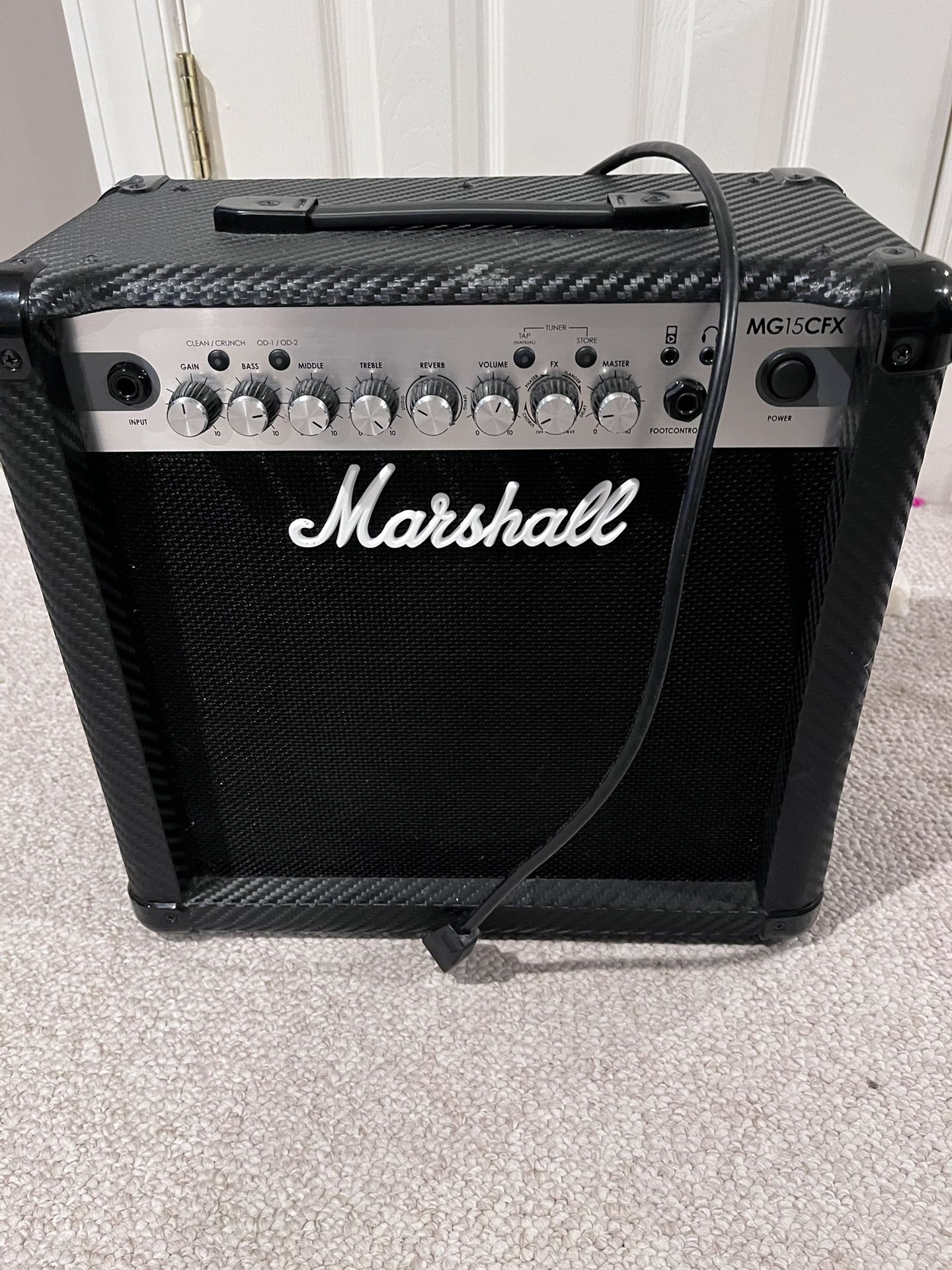 Marshall MG15CFX