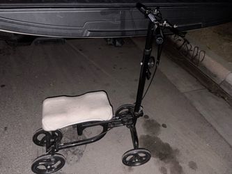 knee scooter