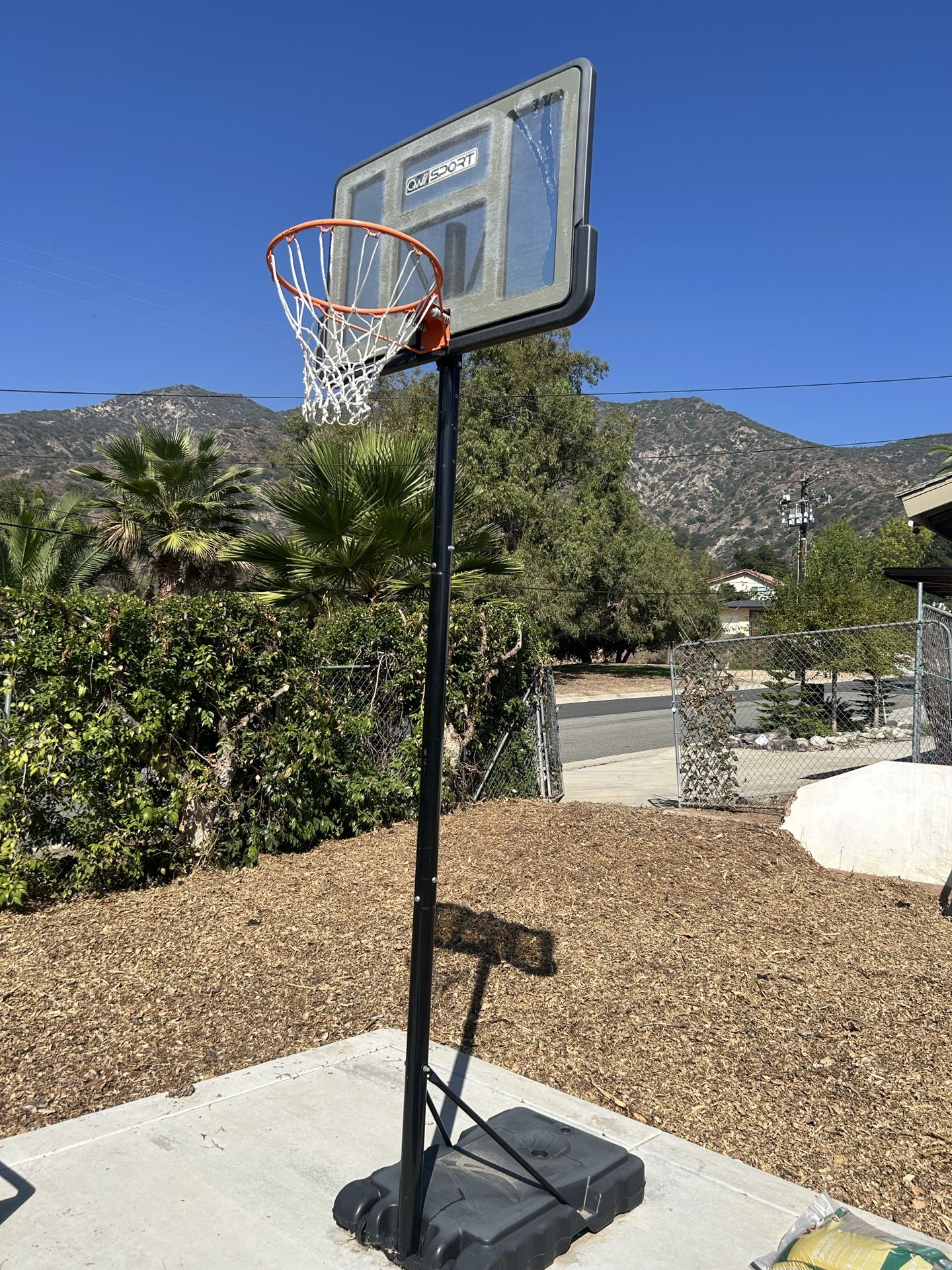 Basketball Hoop