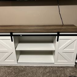 Bedroom Entertainment Stand