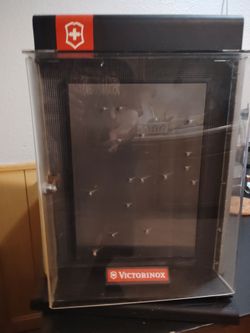 Victorinox Knife Dealer Display case