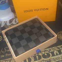 Black Louis Vuitton Wallet 