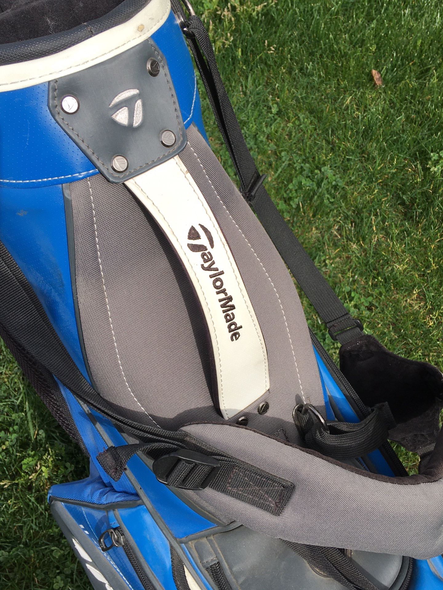 TaylorMade SLDR Stand Carry Bag Black/Blue/White Tuned Distance