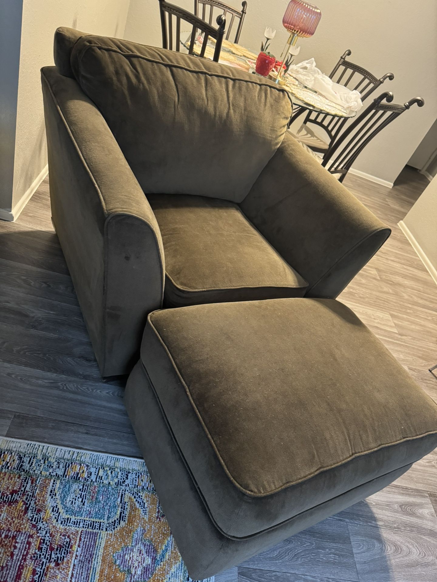 Accent Chair