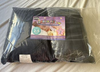 Brand new Utopia toddler pillows set of 2
