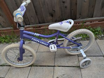 Girls 16" BIKE With Training Wheels 