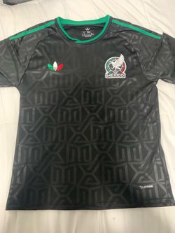 Mexico jersey size small in black color way